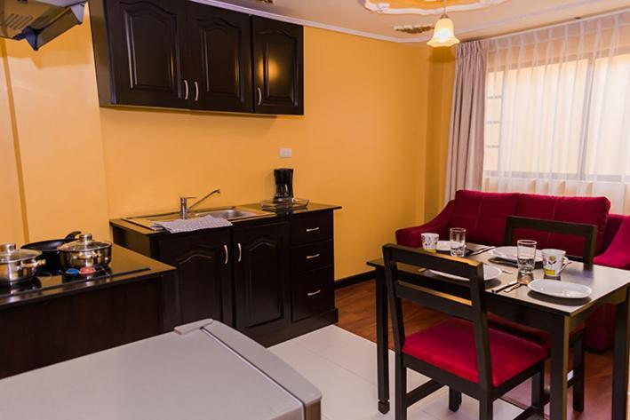 Casa De Huespedes Tu Parada En Куэнка Экстерьер фото