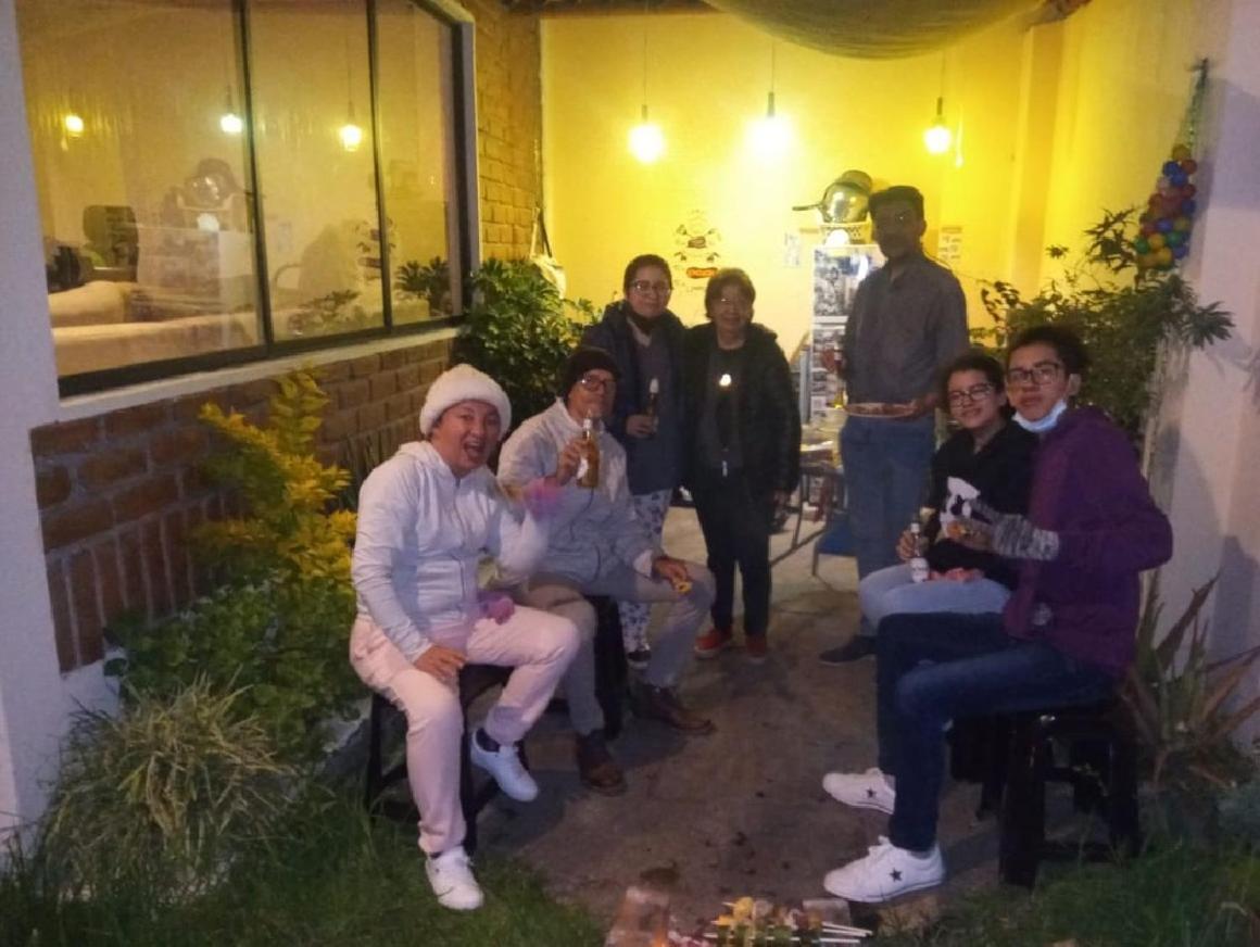 Casa De Huespedes Tu Parada En Куэнка Экстерьер фото