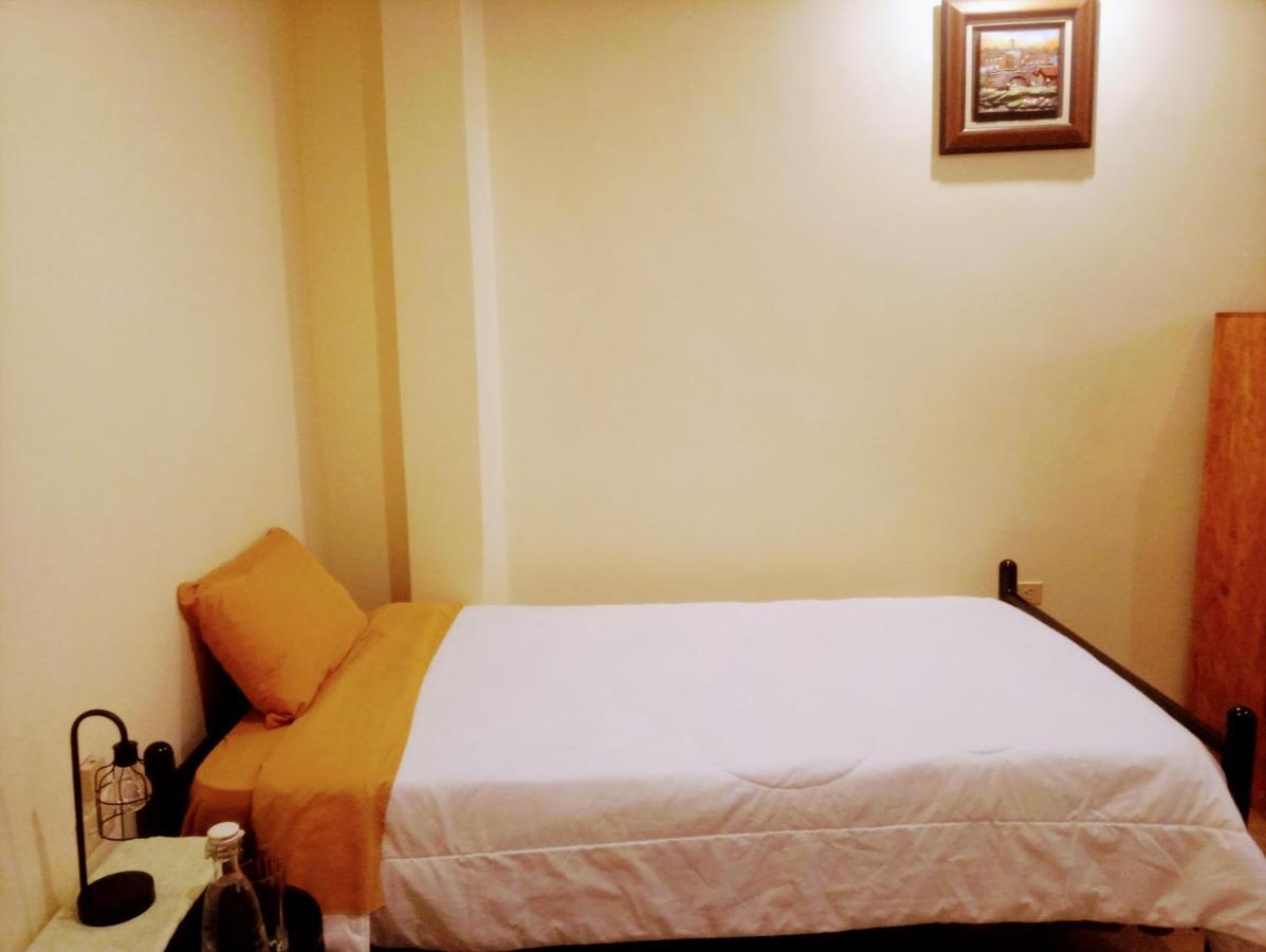 Casa De Huespedes Tu Parada En Куэнка Экстерьер фото