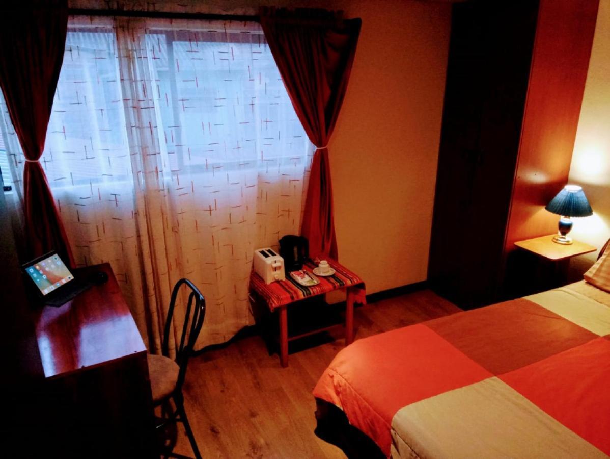 Casa De Huespedes Tu Parada En Куэнка Экстерьер фото