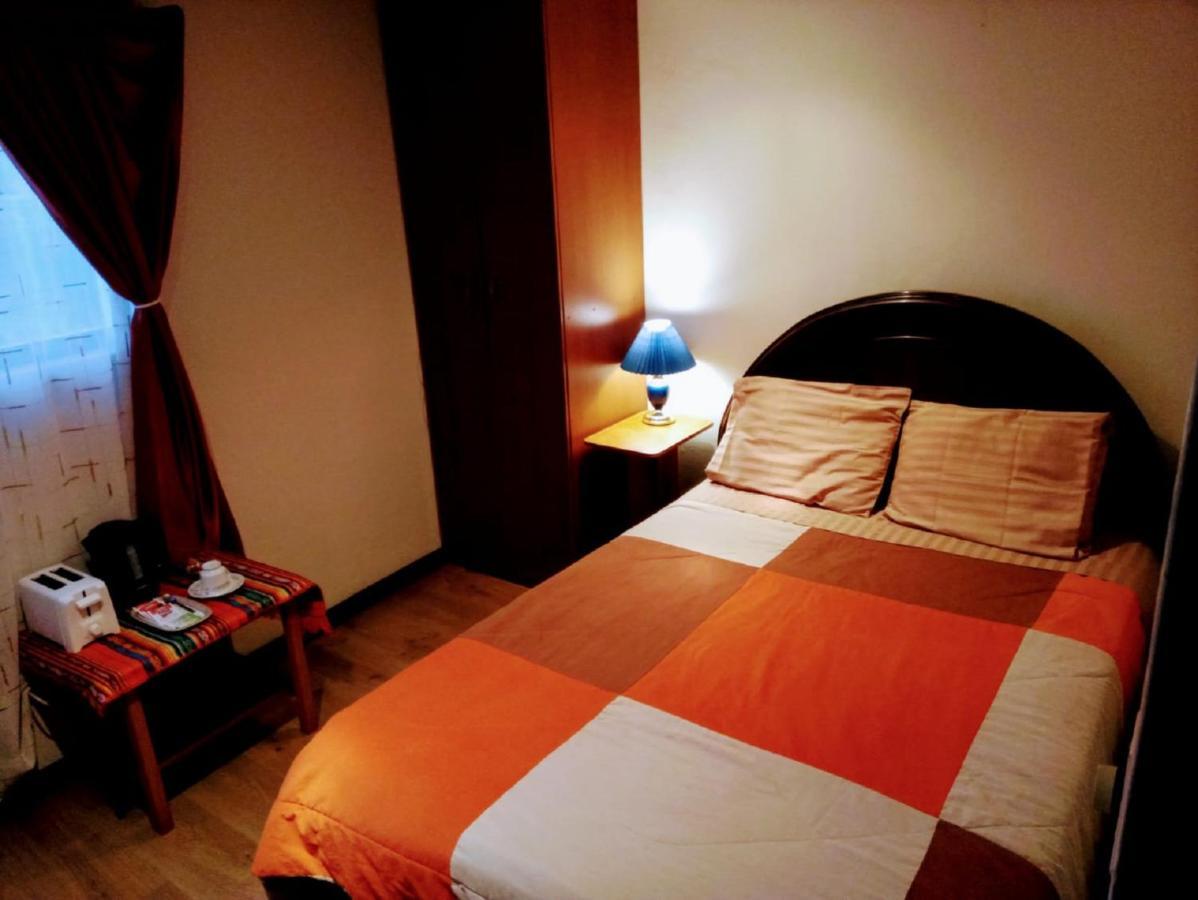 Casa De Huespedes Tu Parada En Куэнка Экстерьер фото